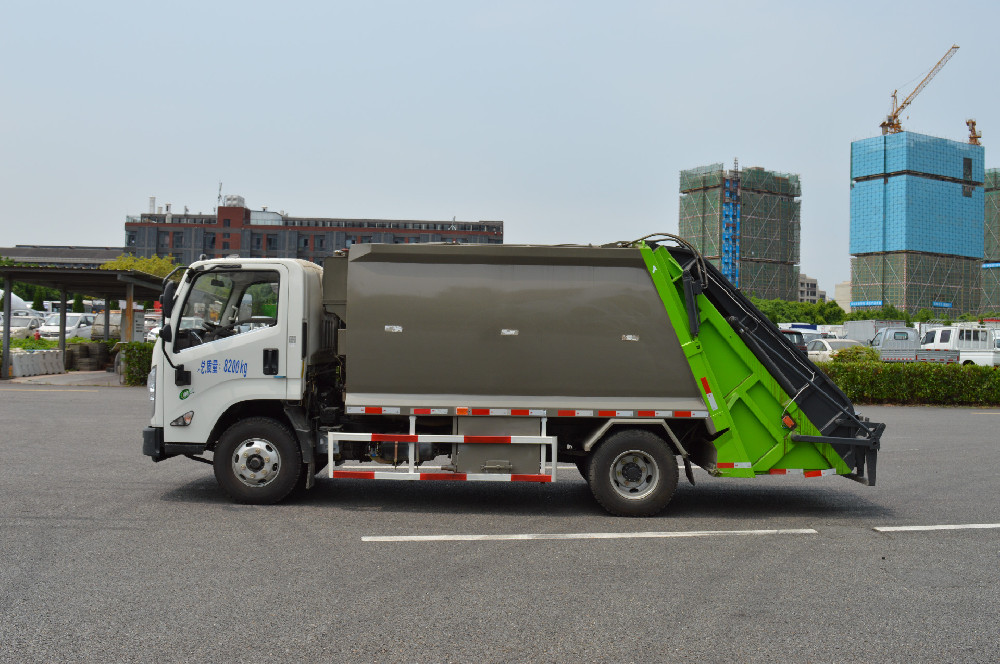 SQH5083ZYSJ6壓縮式垃圾車
