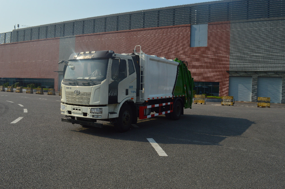 SQH5181ZYSA6壓縮式垃圾車